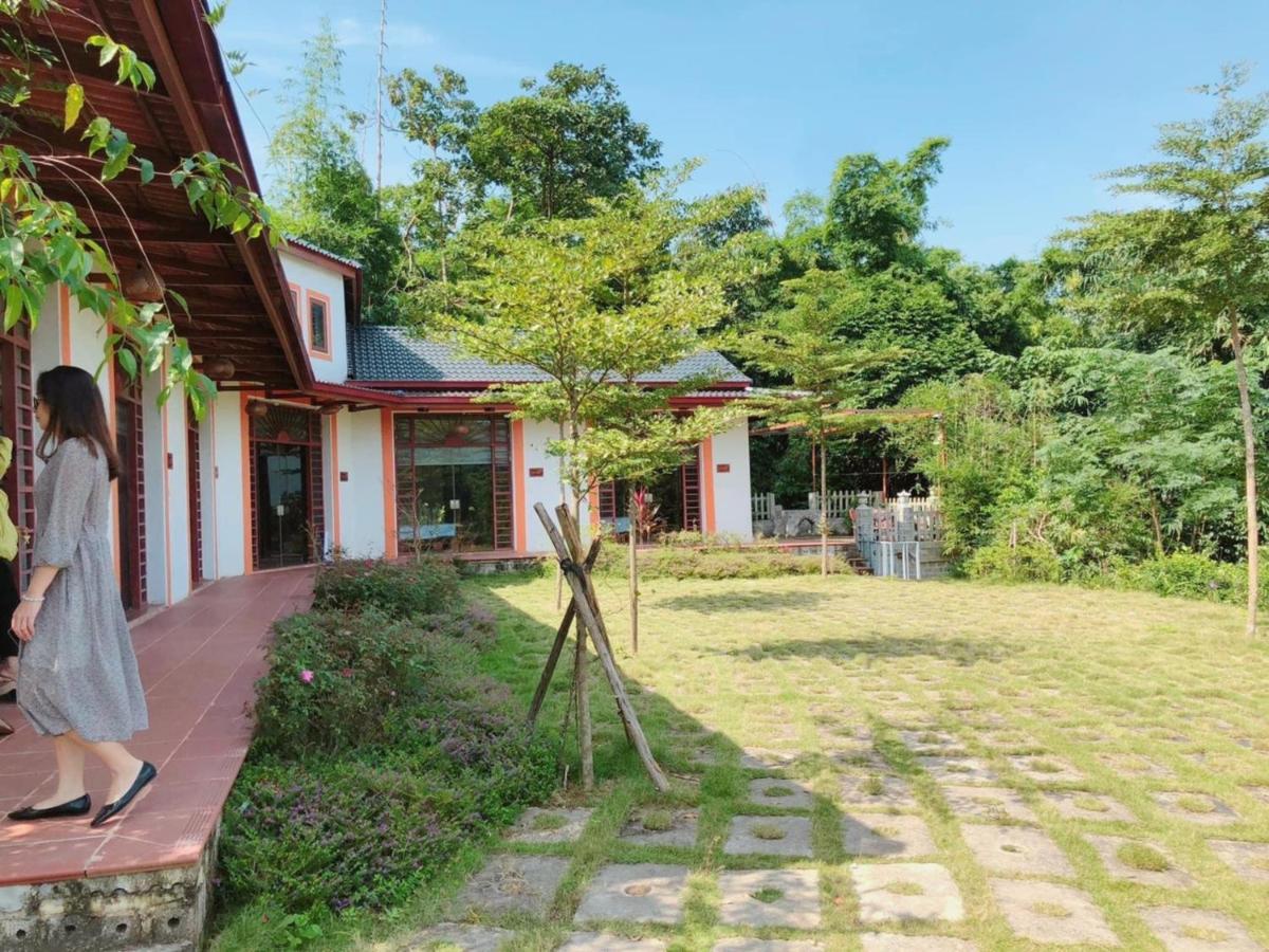 Furano Garden Home Hoa Binh - Venuestay エクステリア 写真