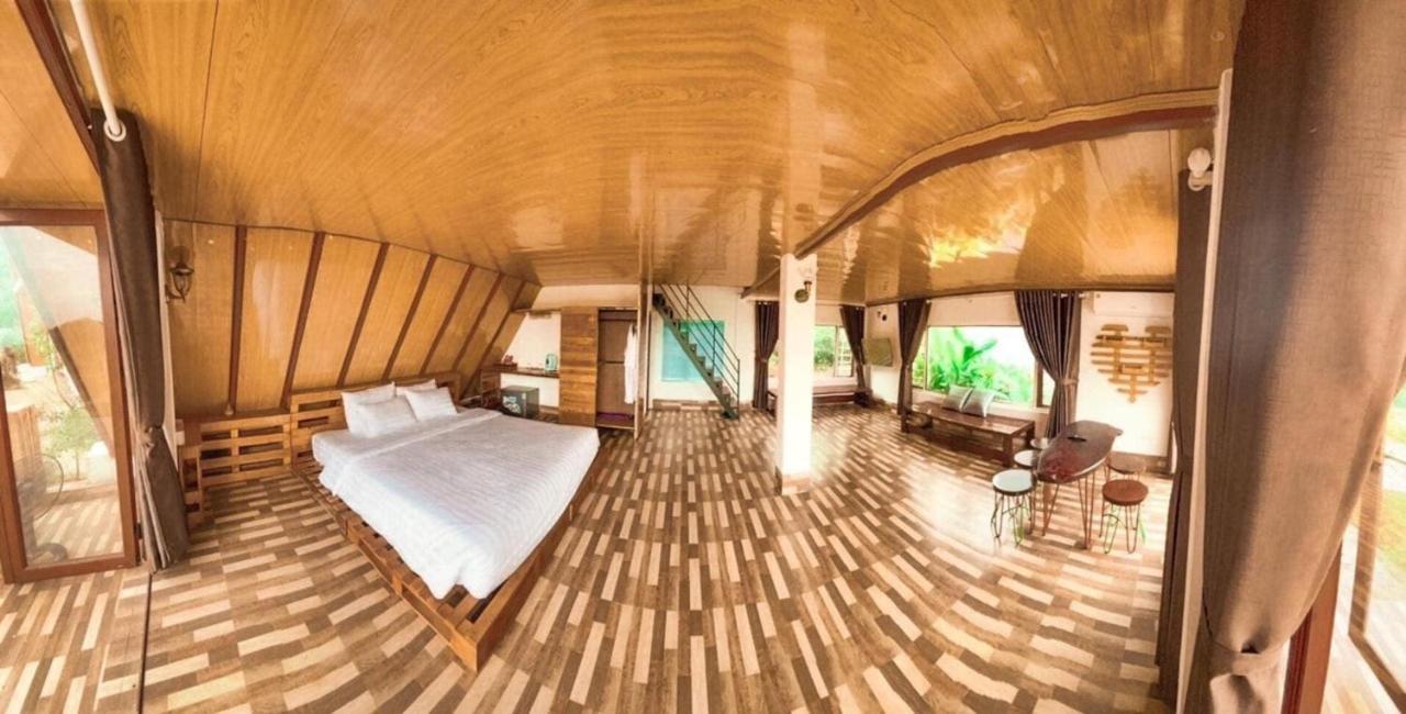 Furano Garden Home Hoa Binh - Venuestay エクステリア 写真