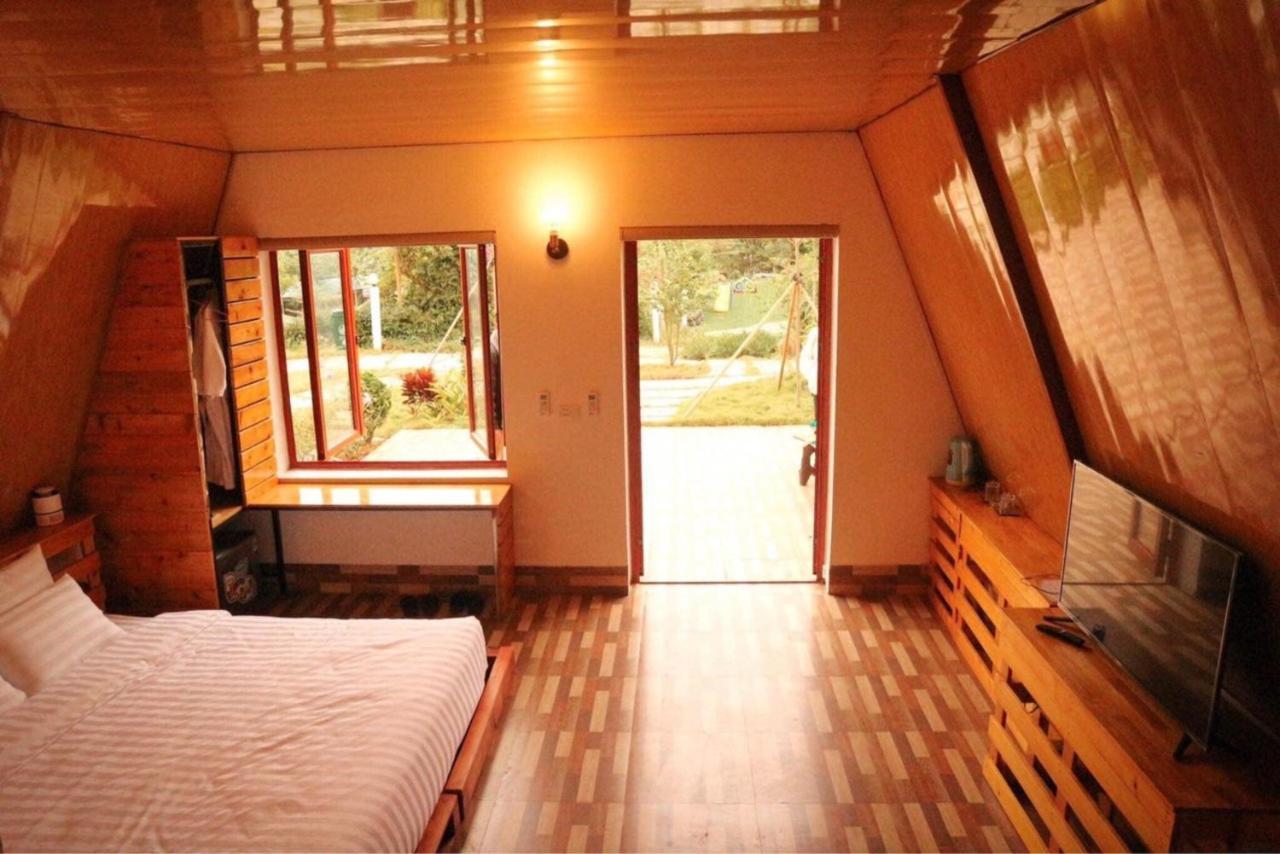 Furano Garden Home Hoa Binh - Venuestay エクステリア 写真