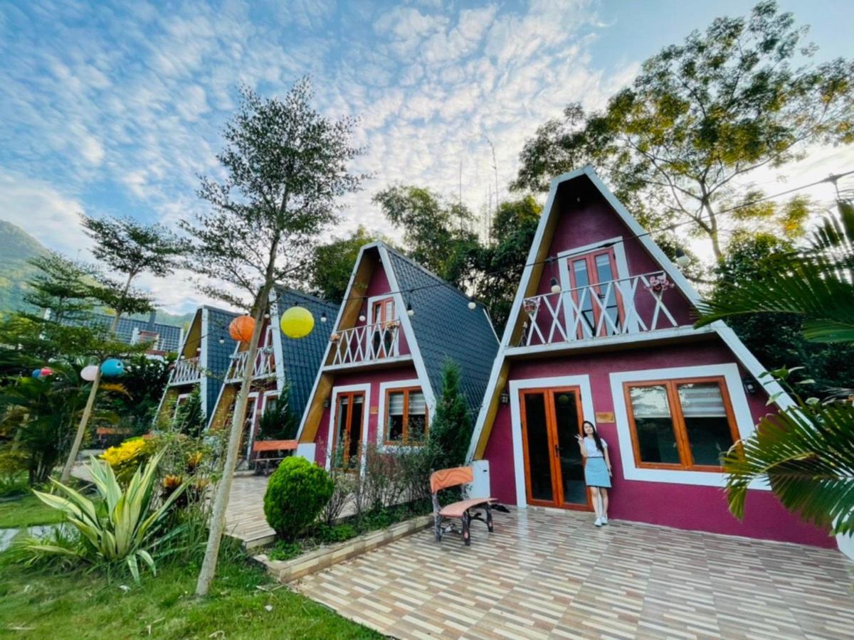 Furano Garden Home Hoa Binh - Venuestay エクステリア 写真
